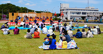 Sado Ogi Taraibune and Sazae Matsuri (tub boat &amp; turban shellfish festival)